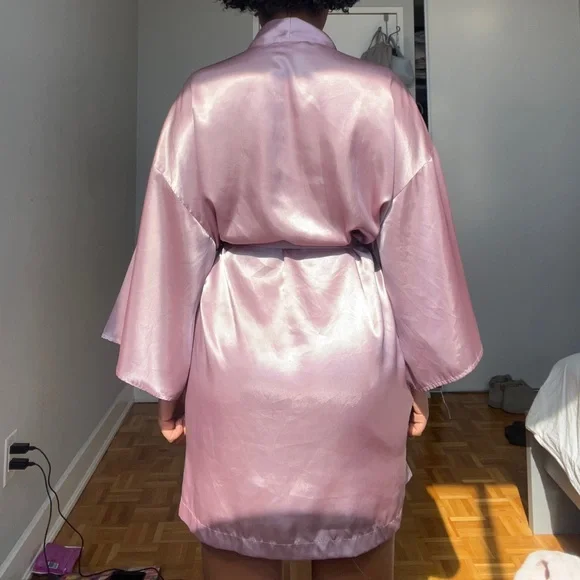 Pink/Purple Satin Robe - Picture 8 of 9